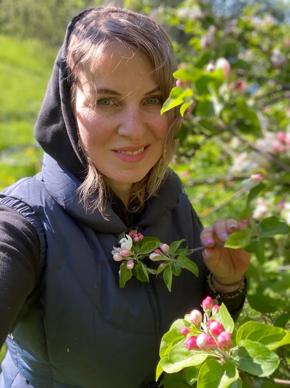 elena-karolynska-selfie-6