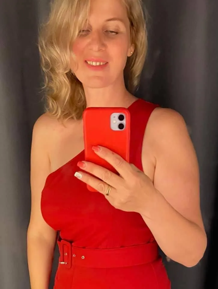 elena-karolynska-selfie-7