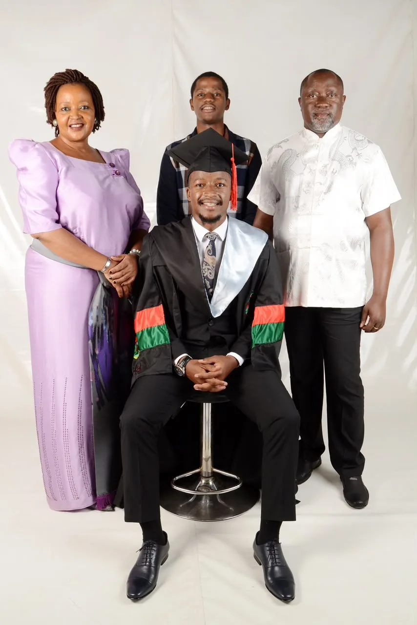 joseph-mbazzi-muguluma-and-son-Eng-Kasekende-graduation-BSc-Civil-Engineering