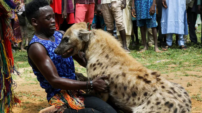 EMPISI (HYENA) I CARRIED ON MY BACK