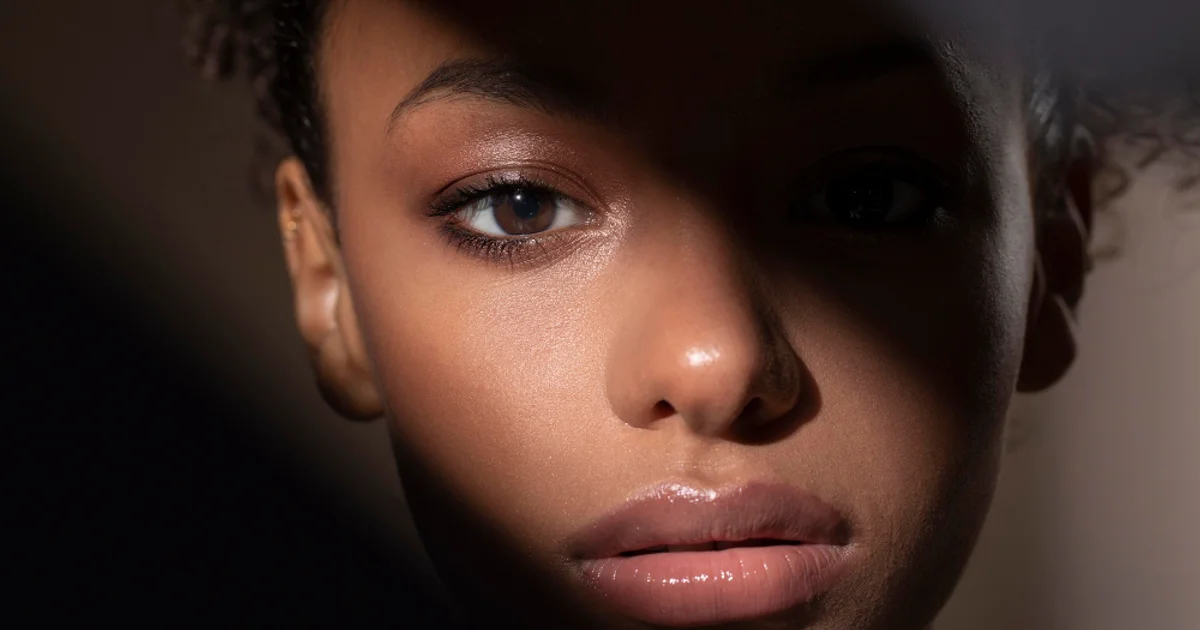 mysterious-beautiful-african-woman
