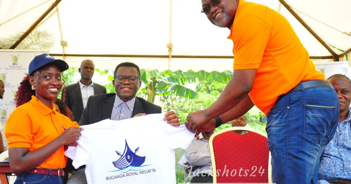 joseph-mbazzi-muguluma-and-katikkiro-of-buganda-at-the-buganda-royal-regatta-launch